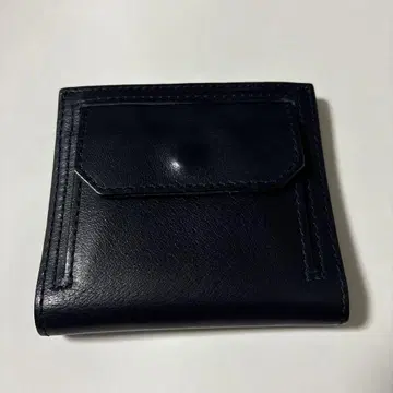 비아베리 해치백 슬림 네이비 가죽 접이식 지갑