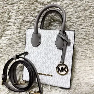 마이클코어스 숄더백 2way 사선 가방 MK 패턴 스퀘어 PVC