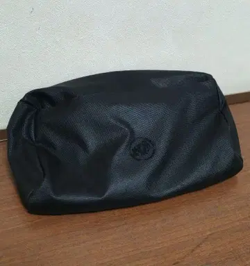 가격 인하 중 마무트 바디 백 허리 백
