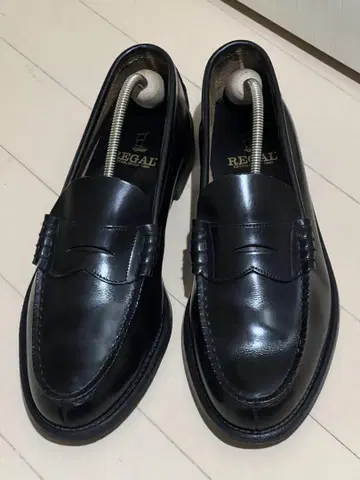 REGAL 26 2177 가죽 코인 로퍼 블랙 상태 좋음