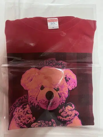 오모리 야스코 빨간색으로 물든 나나짱 셔츠