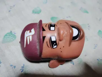 오코에 선수 피규어 미소