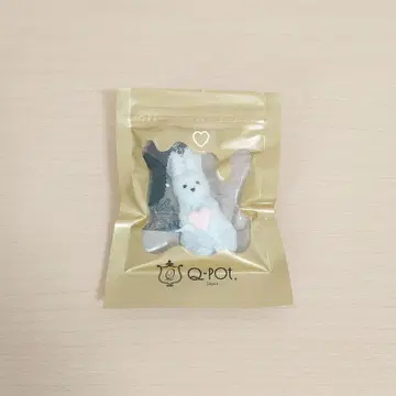 Q-pot. 익스피어리 점 한정 백 참 목걸이 세트