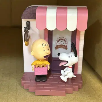 SNOOPY's Door Story 빨리 도넛 주세요