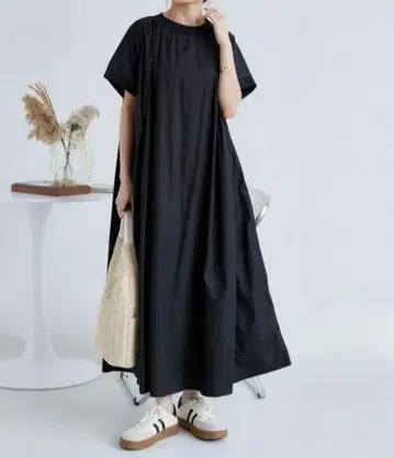 MAISON DE THERESE 블랙 롱 원피스 반팔