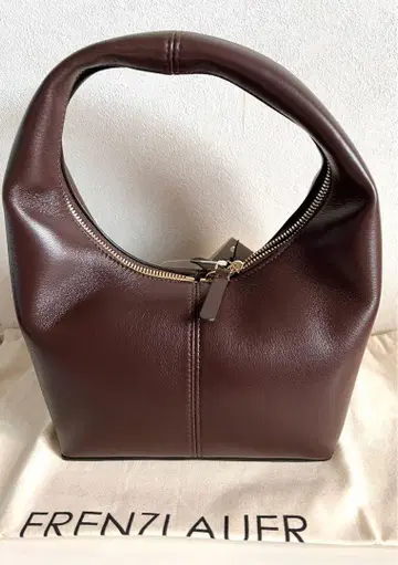 프란츠 로어  PANIER