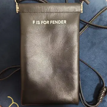 F IS FOR FENDER 가죽 파우치 백 Leather