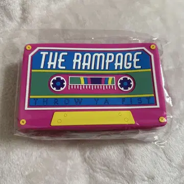 THE RAMPAGE THROW YA FIST 파우치
