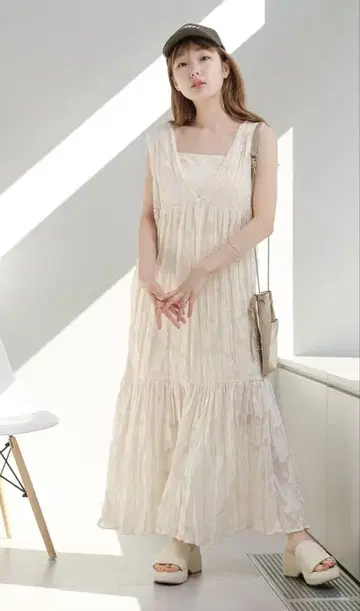 Kastane 시어 자카드 레이스 민소매 원피스 새상품급