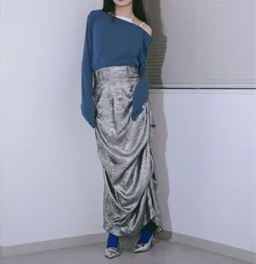 Drape tack 호일 프린트 스커트 실버