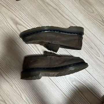닥터마틴 브라운 가죽 로퍼 슬립온