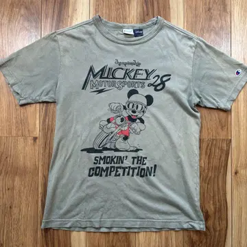 Mickey Mouse 챔피온 콜라보 티셔츠 M 사이즈