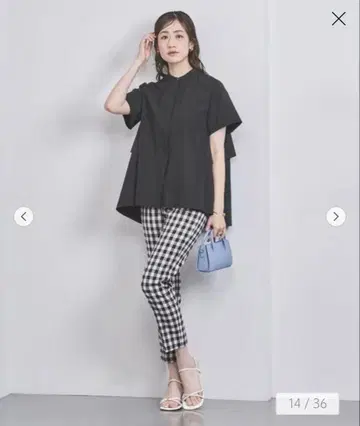 UNITED ARROWS 백 플레어 숏 슬리브 블라우스