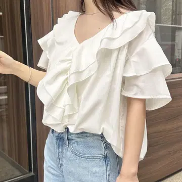 빅 칼라 프릴 하프 슬리브 블라우스