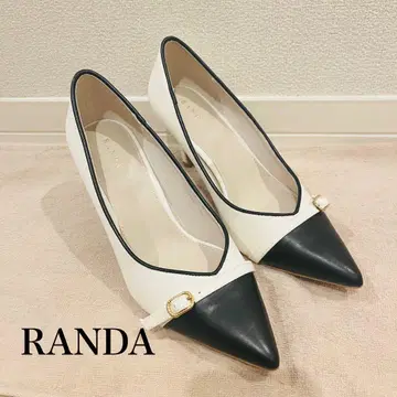 RANDA 3E 와이드 벨트 힐 펌프스 23cm