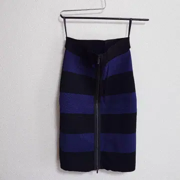 BCBGMAXAZRIA 타이트 스커트 블랙 블루 스트라이프