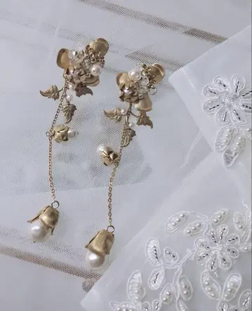Baleine Fleur 브라이덜 귀찌