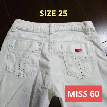 MISS 60 플레어 팬츠 부츠 컷 스톤 장식 화이트 SIZE 25