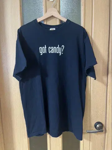 2000년대 FRUIT OF THE LOOM "got milk?" 패러디