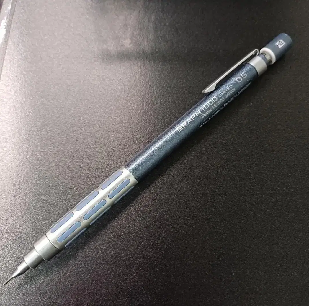 Pentel Graph 1000 Limited 8 Pearl Blue