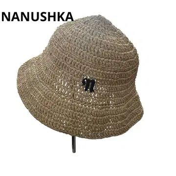 새상품급 NANUSHKA 나누슈카 베이지 버킷 햇 N 로고
