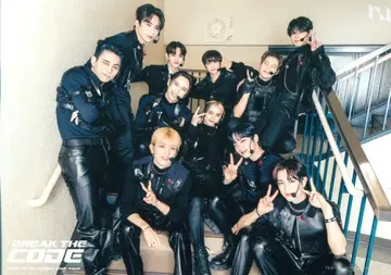 INI 스테이지 사진 모음 2022 BREAK THE CODE