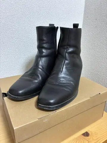 TAKEO KIKUCHI 힐 부츠 천연 가죽 새상품급