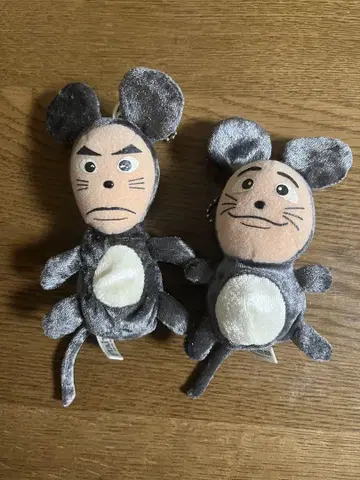 폭발 키스 문제 봉제 인형 2개 세트