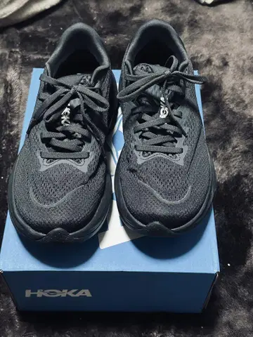 HOKA one 스니커즈 24.5cm