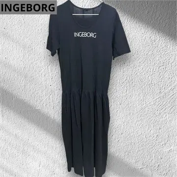 INGEBORG 로고 블랙 티셔츠 원피스 반팔