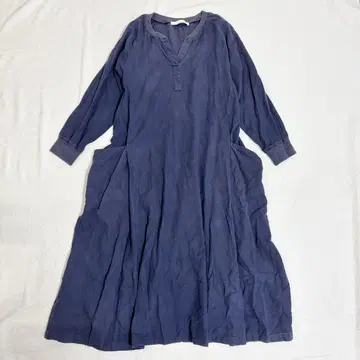 Blanc Blue Minuit 원피스 긴팔 V넥 네이비