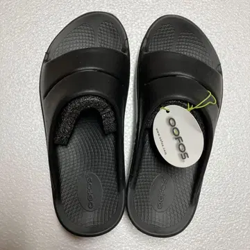우포스 블랙 리커버리 샌들