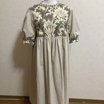 아네모네 넥라인 프릴 여성용 원피스 핸드메이드 단 하나만