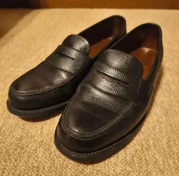 REGAL 블랙 주름 가죽 로퍼