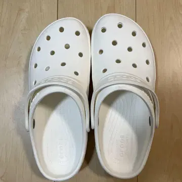 크록스 화이트 클로그 샌들