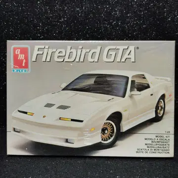 AMT 파이어버드 GTA 1989 1:25 미국