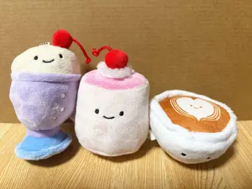 니코리노 순수 커피숍의 봉제 인형