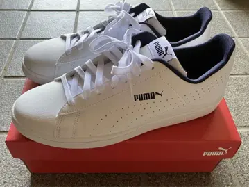 Puma 화이트/네이비 스니커즈