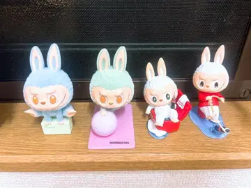 popmart 피규어 코카콜라, 요가 4종 세트