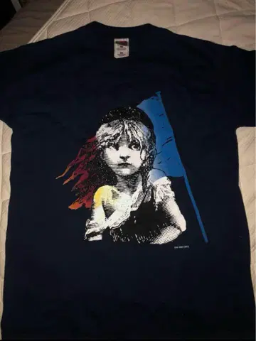 레 미제라블 VINTAGETEE 아카이브