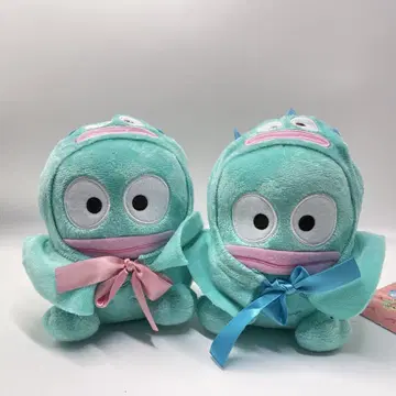 한교동 옷을 차려입은 판초 봉제 인형 2개 세트