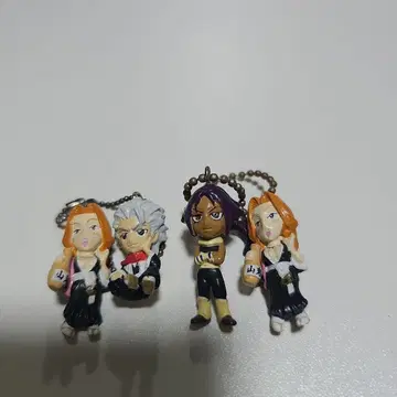 BLEACH 키링 마츠모토&히바타 야이치&마츠모토