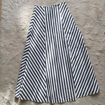 UNITED ARROWS 스트라이프 롱 스커트