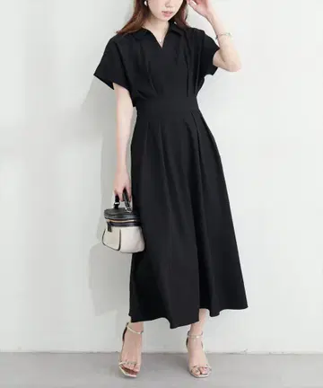 natural couture 스키퍼 카라 플레어 소매 원피스
