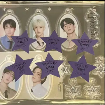 ASTRO 스타그래피 서울 아크릴 세트 & 사인 포함 색종이 멤버