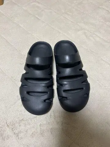 몽벨 캐니언 크로그 28cm