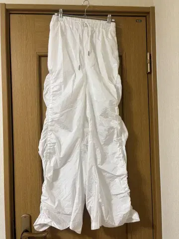 SPPINS 나일론 개더 팬츠