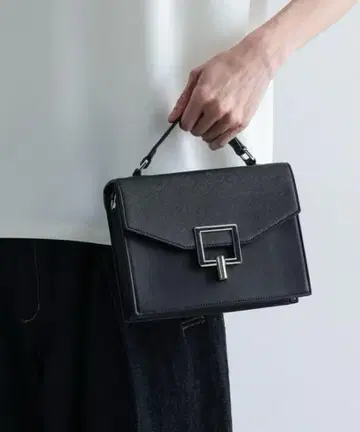 HARE 스퀘어 핸들 BAG