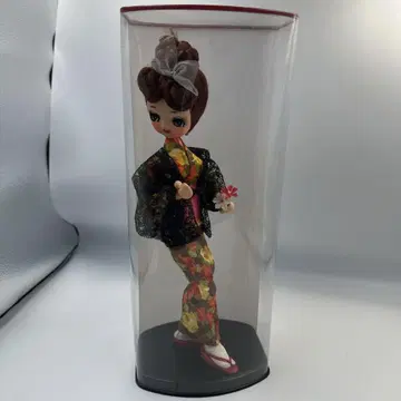 쇼와 레트로 포즈 인형 꽃무늬 기모노 인형