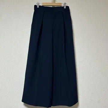 TIARA 네이비 와이드 팬츠